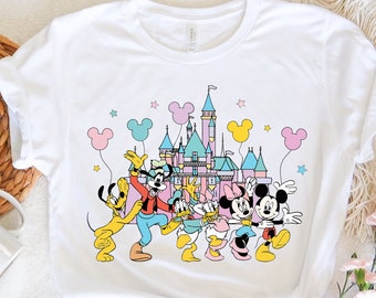 Disney shirt Mickey en vrienden kasteel, kleurrijk Disney shirt, shirt Disney Mickey ballonnen, shirt familie Mickey, shirt Disney Girls Trip