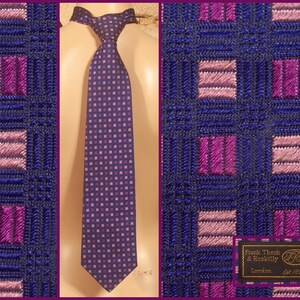 Vintage 80-tals 'Frank Theak & Ruskilly - London' Sidenslips / Halsduk - L 57 - B 4"