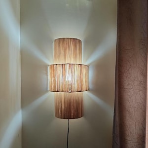 Raffia Wall Light – Handmade Boho Sconce Lamp – Moroccan Wall Lighting Fixture – Natural Fiber Wall Lamp for Bedroom, Hallway, Living Room