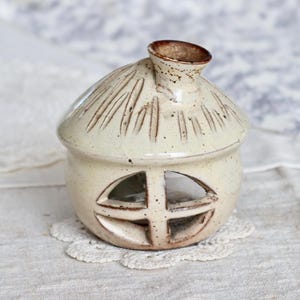 Vintage enameled ceramic house-shaped tealight holder - Antique French decoration - Ceramics - Cottage core
