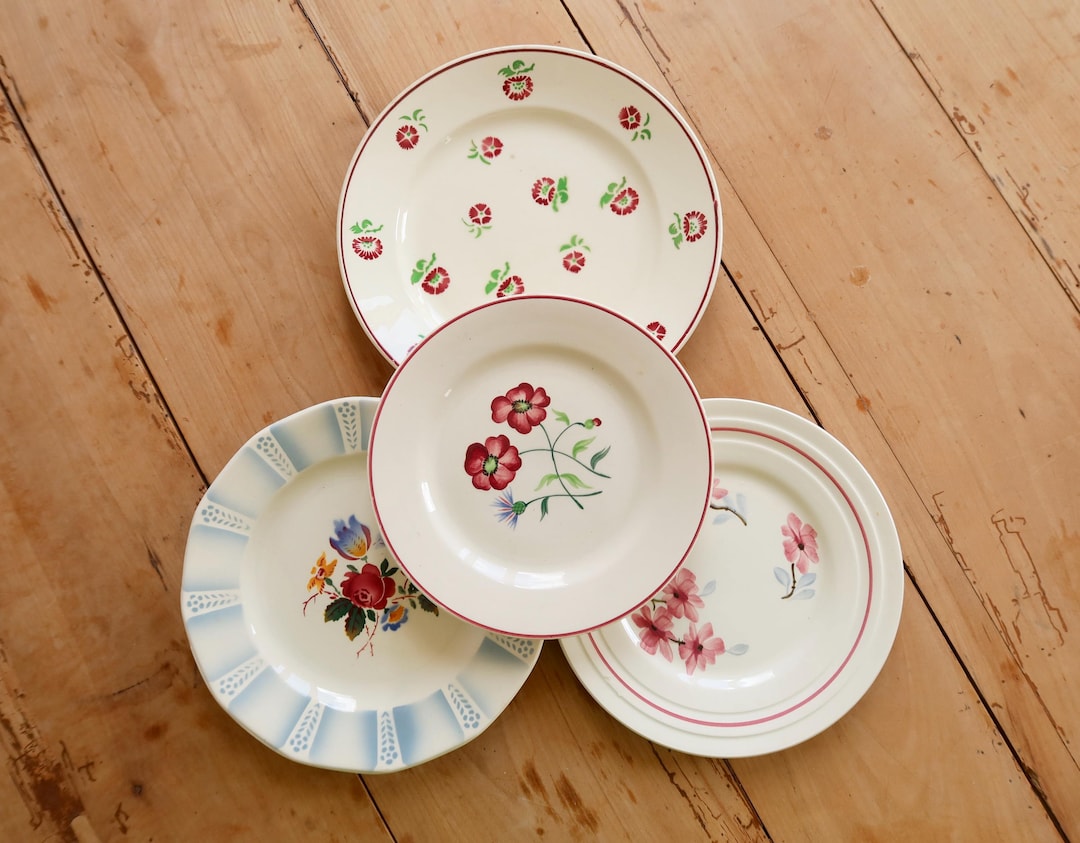 Mismatched Tableware 4 Mismatched Vintage Floral Earthenware Dessert Plates – Rosie Set ...