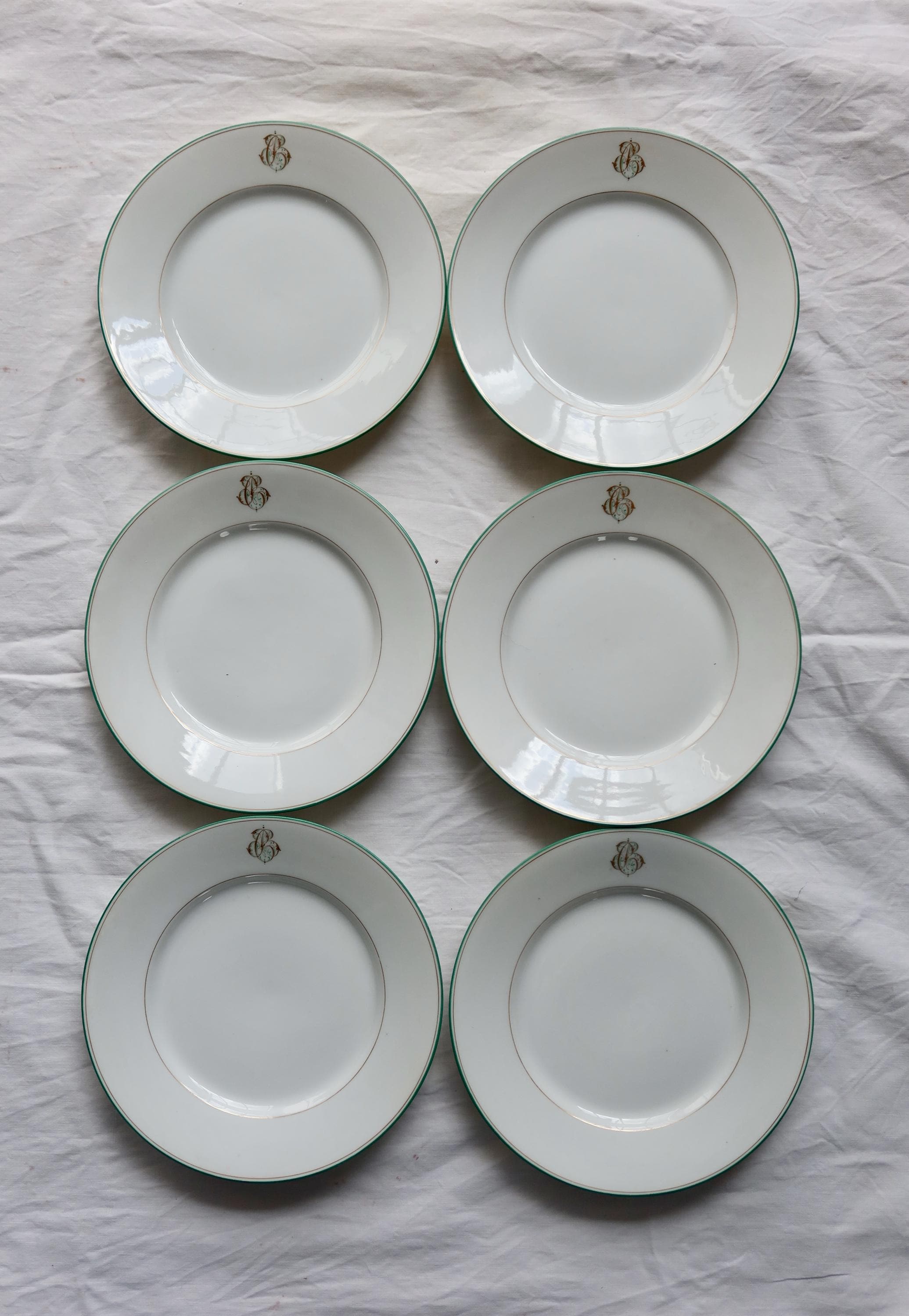 ラーセン・ルビー・リモージュシップ 6 Antique Monogrammed Limoges Porcelain Plates – CB Monogram