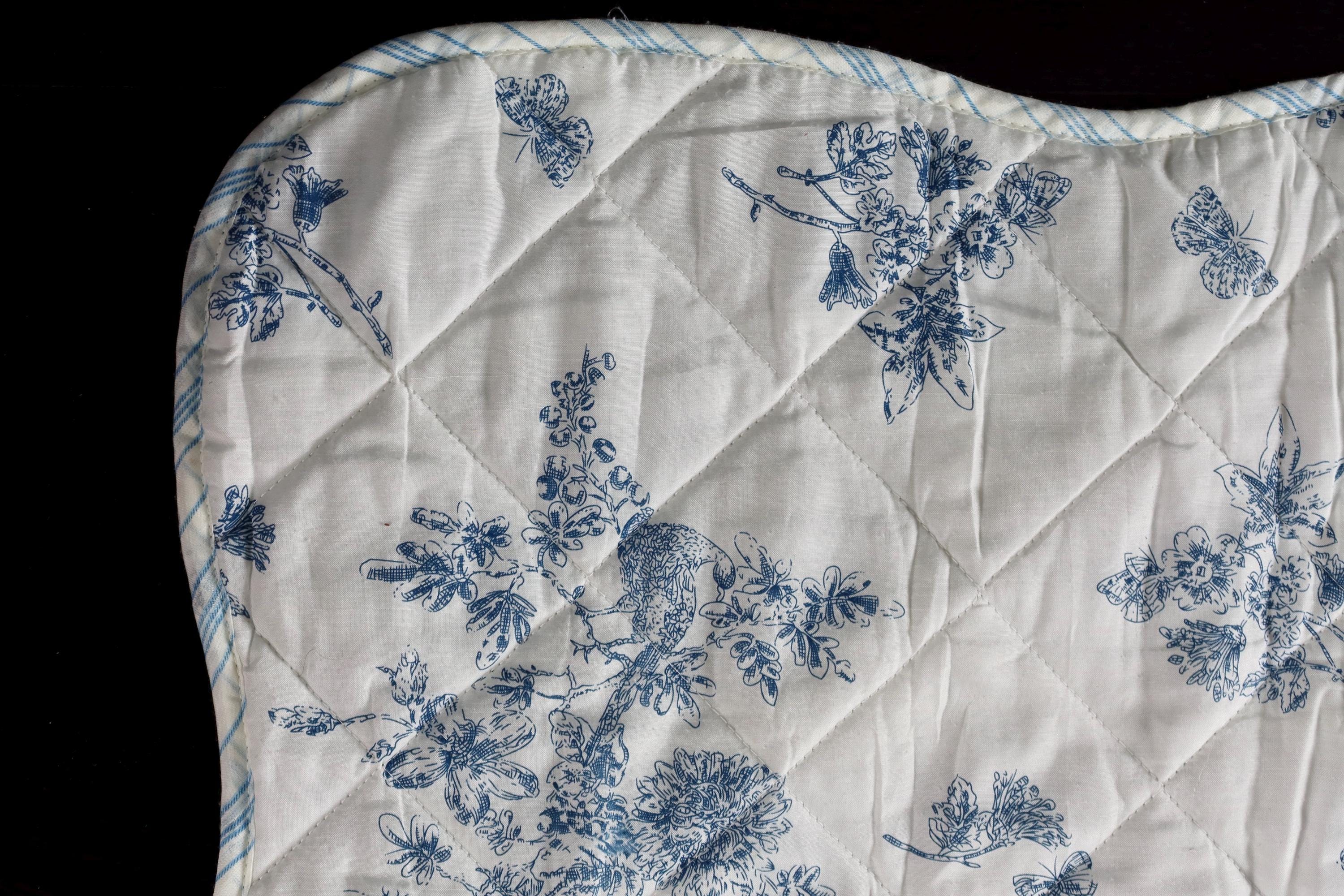 【chi-e-e-i 】poppyTOILE DE JOUY CAP TOILE DE JOUY : FRENCH BY DESIGN – Café du Cycliste | CH
