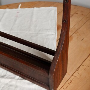 Estante de pared vintage de madera oscura – Líneas limpias y clásicas – De pared o independiente – Almacenamiento francés – Estilo cottage imagen 5