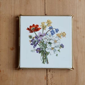 Salvamanteles vintage de Villeroy & Boch - Azulejo floral - Accesorio de mesa - Cocina rústica - Estilo cottage