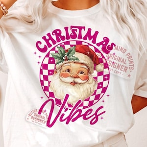 Retro Pink Christmas Vibes PNG, Retro Santa PNG Weihnachten PNG Vintage Weihnachten Png Weihnachten Shirt Design Digitaler Download