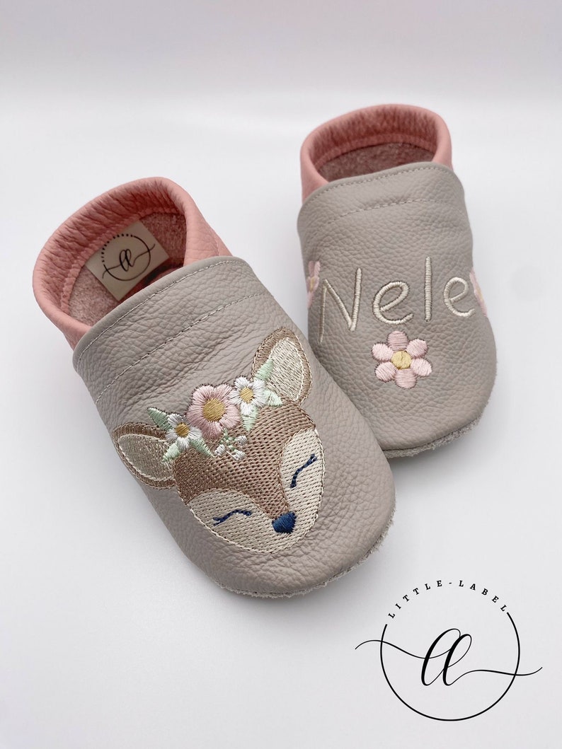 Krabbelschuhe Lederpuschen Barfußschuhe Personalisiert Reh Boho Taufgeschenk Geschenk Geburt Babyshower Kindergarten Bild 1