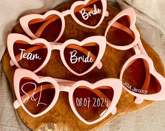 Personalisierte Herz Sonnenbrille für Hochzeit, JGA, Junggesellen Abschied, Team Bride, Braut, Brautjungfern Geschenk, Bachelorette Party