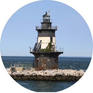 Farol de Orient Point | adesivo | Estado | Nova Iorque | Som de Long Island | Adesivos circulares de 2,25", 3", 4,5" de diâmetro disponíveis | NY