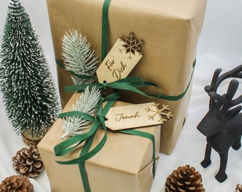 Personalisierte Geschenkanhänger Weihnachten mit Namen aus Holz | Weihnachtsanhänger Geschenk Namensschild Weihnachten