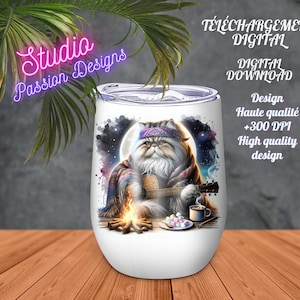 Chat qui joue de la guitare - Persan- Feu de camp - Camping Été - Summer -Amazing cat playing guitar- Camp fire -PNG-Tumbler-Tasse-Mug-