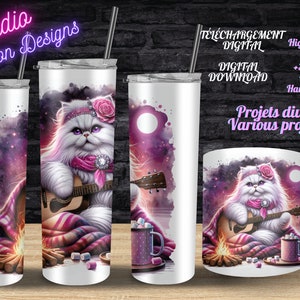 Magnifique Chatte qui joue de la guitare - Persan- Feu de camp- Été - Summer -Amazing cat playing guitar- Camp fire -PNG-Tumbler-Tasse-Mug-
