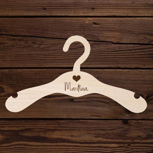 Aangepaste babykleerhanger met naam, gepersonaliseerde kinderhanger, kinderkledinghanger, Kleiderbügel mit Namen, personalisierte Kleiderbügel