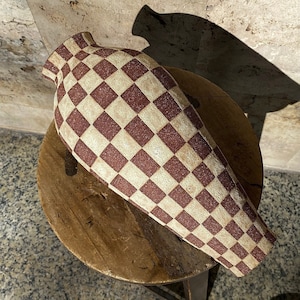 Dark red ceramic vase with beige checkers / Checkered ceramic vase image 1