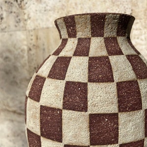 Dark red ceramic vase with beige checkers / Checkered ceramic vase image 5