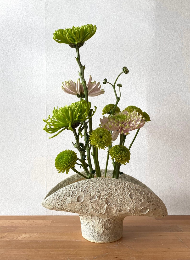 Beige vase with craters/ Ceramic vase with magma glaze image 2