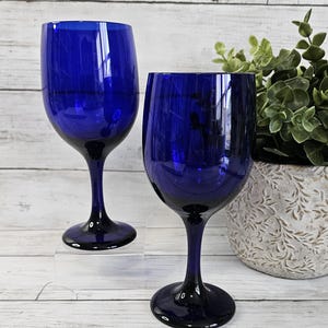 Cobalt Blue Libby Glass Wine Glasses,  Set of 2