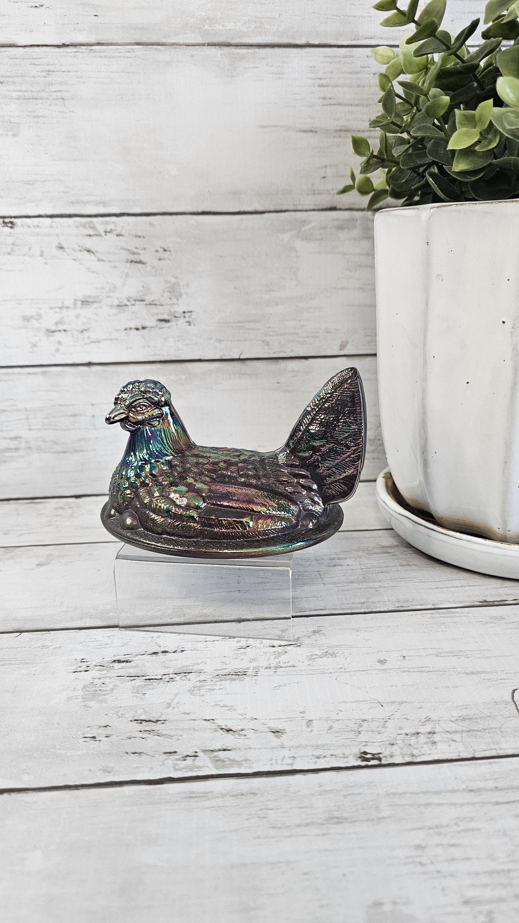 【送料無料】インディアンガラス 小物入れ ニワトリ Hen on Nest Vintage Indiana Glass Hen on Nest or Nesting Hen/chicken
