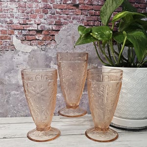 Indiana Glass Pink/Peach Tiara Sandwich Ice Tea Glasses. Selling Individually