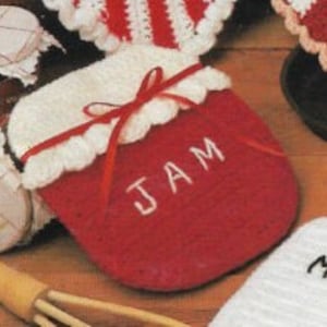 Vintage Crochet Berry Jam Jar Oven Mitt Potholder - Cute, Retro, Easy Pattern from Country Crochet Potholders