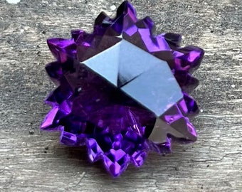 Natürlicher Amethyst Schneeflocke geschnittener Edelstein - lila Amethyst Herstellung für Schmuck 13.20 Karat Schneeflocke geschliffener Amethyst loser Edelstein