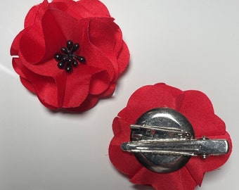 Pin Back Badge Brooch Silk Flower Red Poppy Memorial Remembrance Veteran's Day