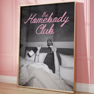 Homebody Digitale Print Krant Print Dit moet de plek zijn Print Afdrukbare kunst Preppy Wall Art Cocktail Poster Retro Krant Poster afbeelding 1