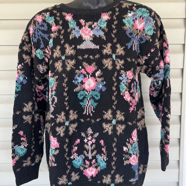 Signatures by Northern Isles Vintage Sz L Hand Knit Sweater 90s Black Pink Blue