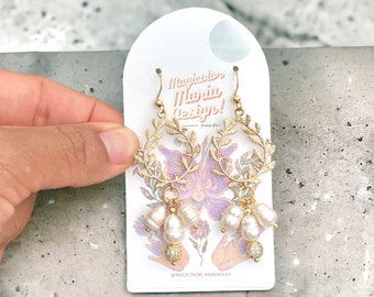 Sweet water pearls earrings.