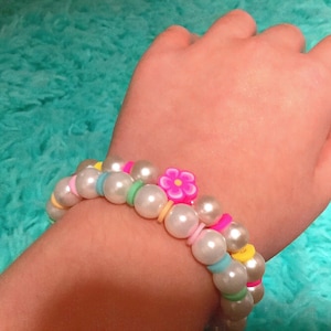 Pearl and clay bead bracelet