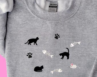 Cat Lover&#39;s Embroidered Sweatshirt