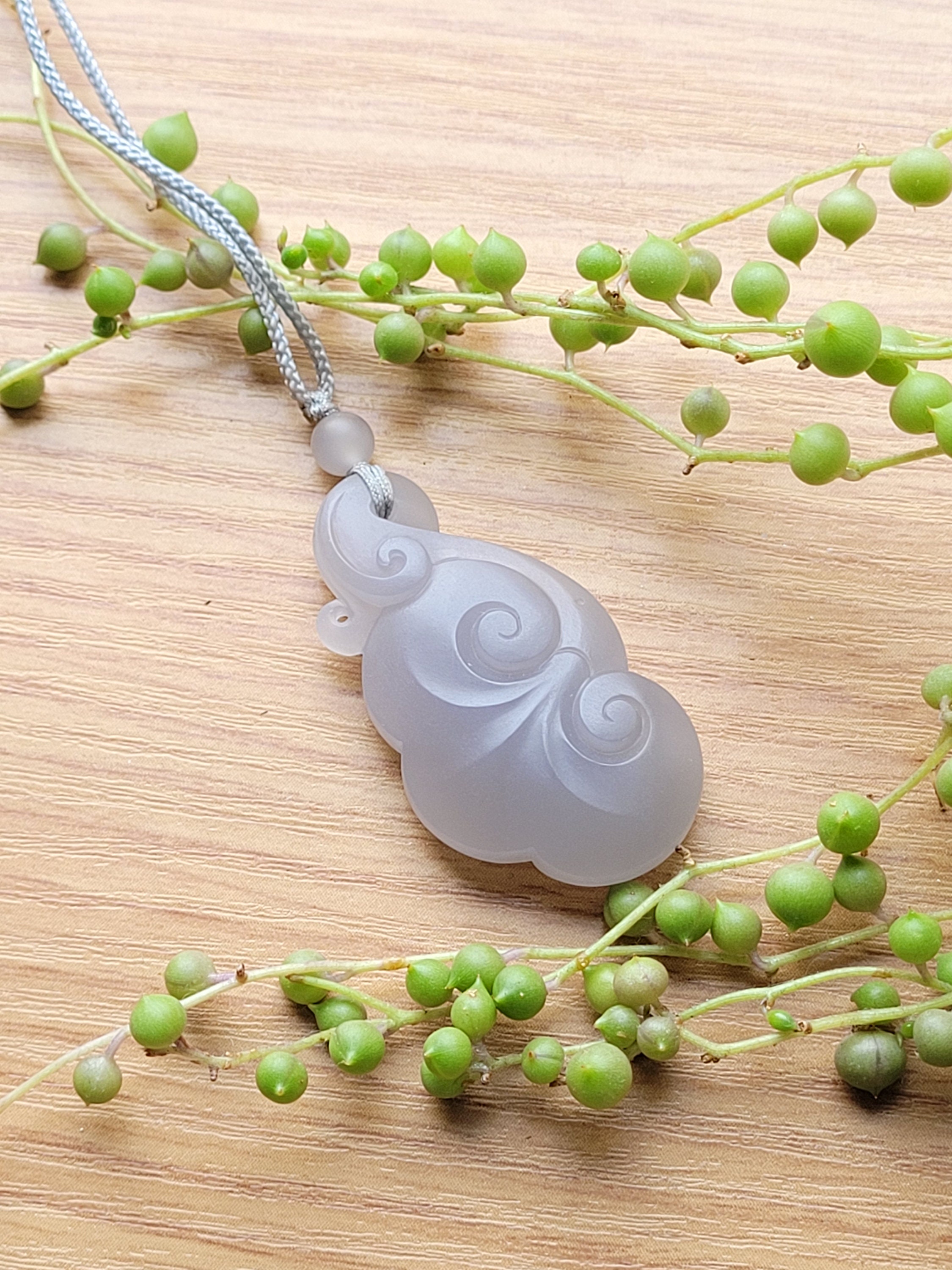 和田玉- Etsy
