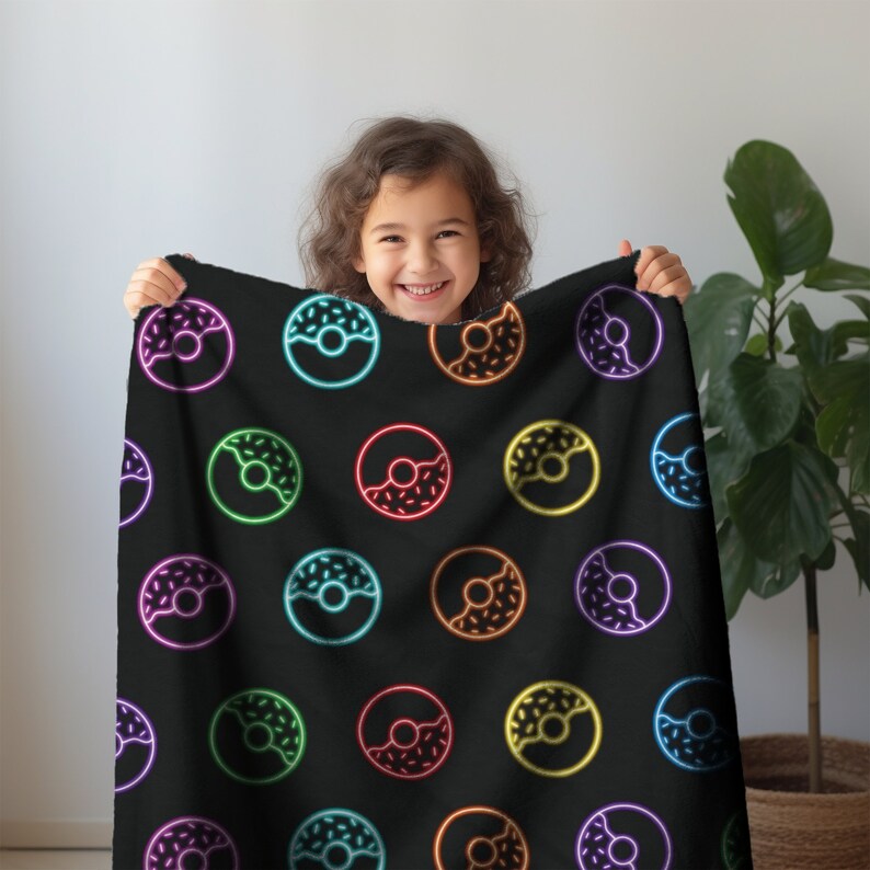 Neon Blanket for Kids Emoji Blanket for Boy Girl, Neon Hearts Doughnuts
