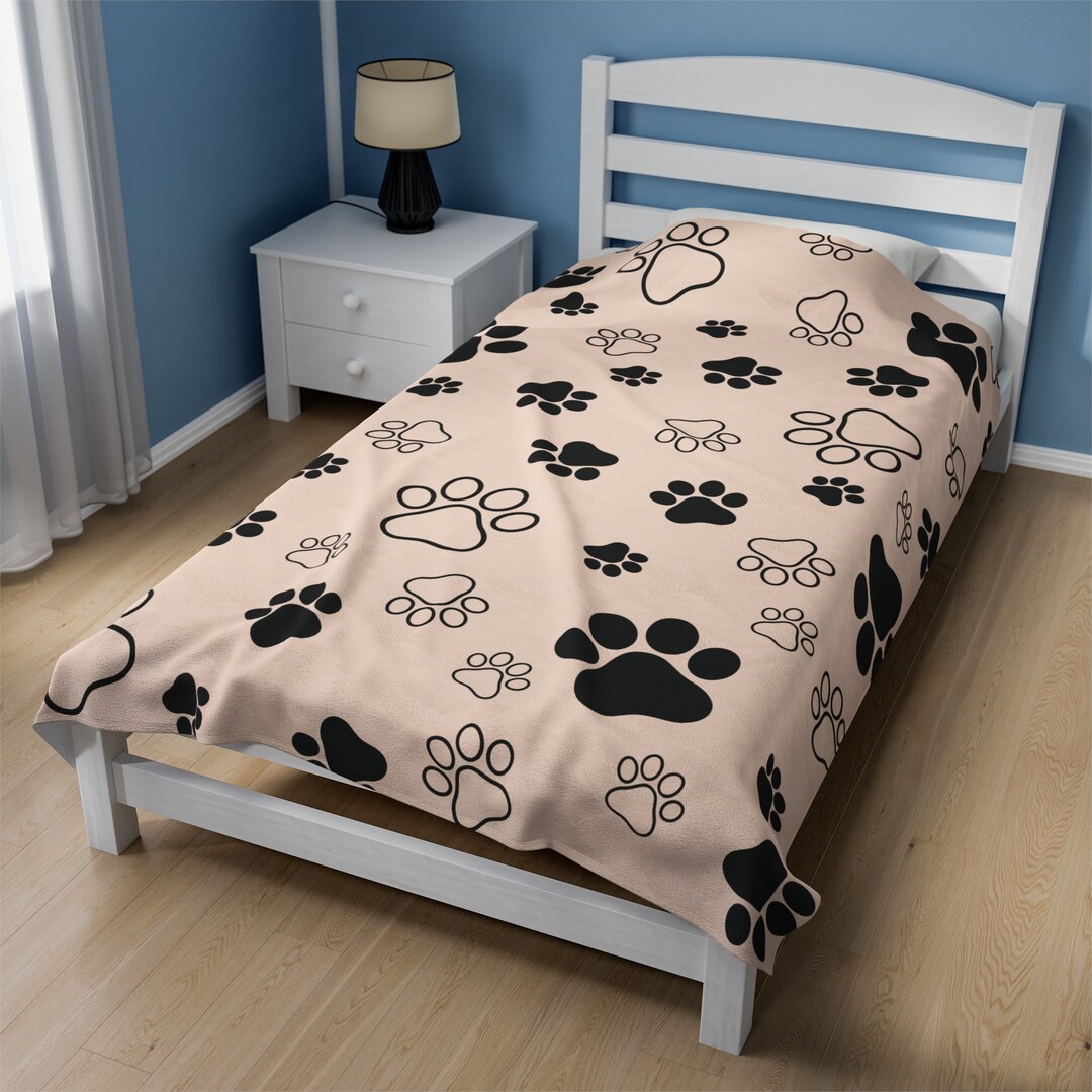 Pet Lover Blanket for Dog Lovers Throw Pet Paw Blanket for Dog Mom Gift