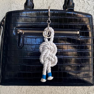Nautical bag charm, Stylish bag charm for purse, Purse accessories, Nautical knot keychain. figure eight blue