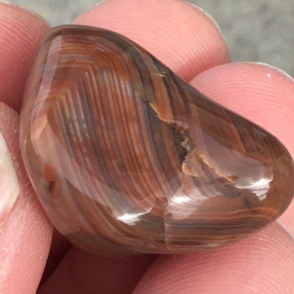 0.4oz Polished Lake Superior Agate Wrap Around Green Fortification LSA