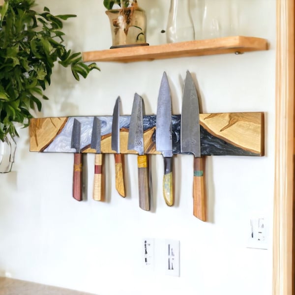 Magnetic Knife rack holder, Epoxy River, Wall-mounted Knife Rack, Unique Gift, Resin Wooden Knife Storage, Gift Foodie or Chef
