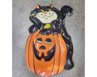 Decoración de pared de plástico vintage de 1996 con forma de calabaza y gato negro de la colección Spooky Hollow de Halloween, 24 pulgadas.