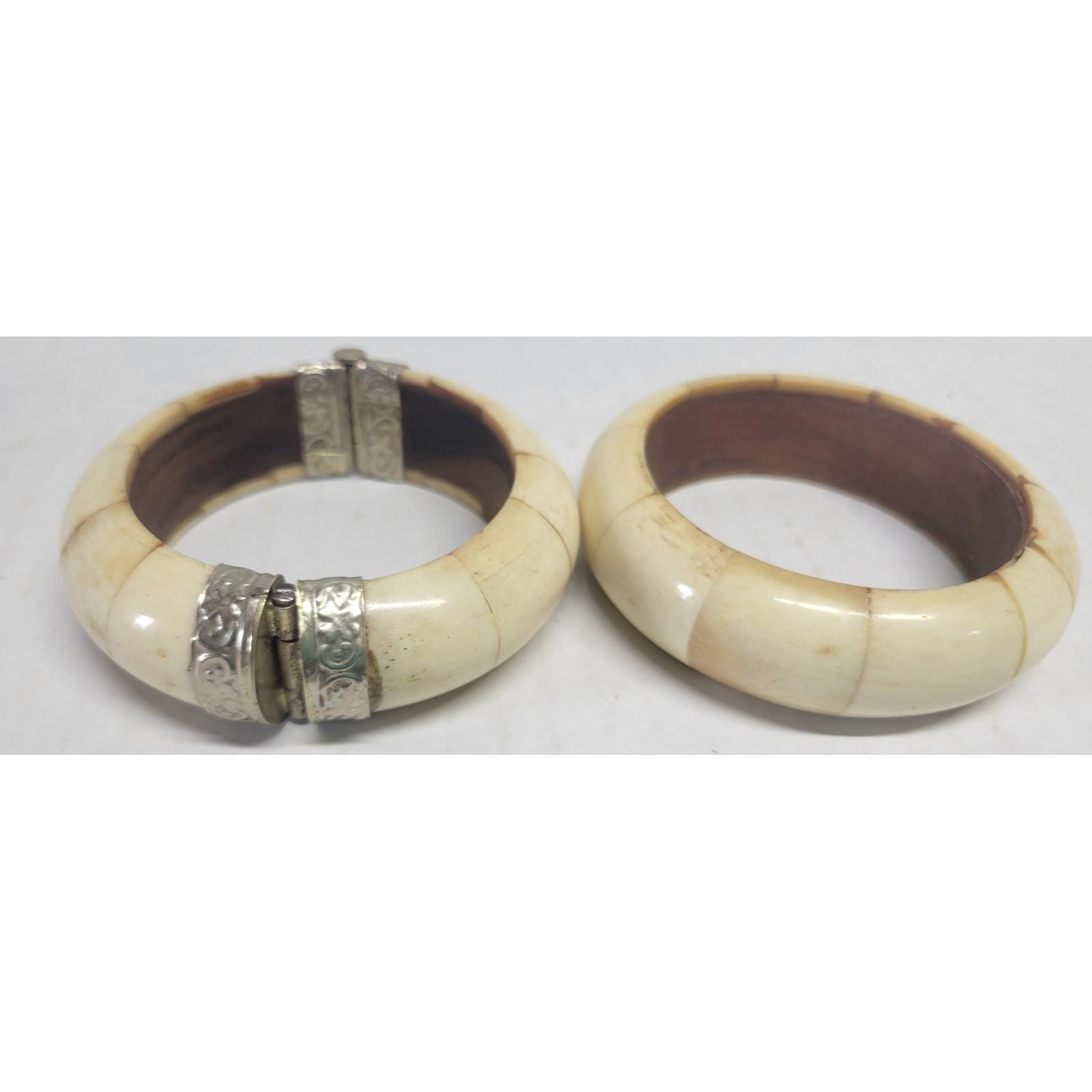 Vintage Bovine Bone and Wood Bangle Bracelet Set Hinge Pin Closure