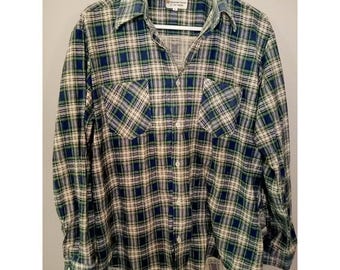 Vintage 70s Highlander by Bud Burma Mens Size L  Plaid Flannel Button Up Shirt