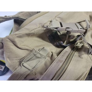 Mochila táctica Fieldline Mossy Oak Camo color canela para caza y senderismo con sistema MOLLE. imagen 14