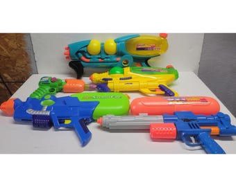 Vintage Larami Super Soaker Lot XP 310 XP 270 XP 75 Splash Fire Quik Shot 5pc