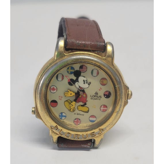 Vtg Lorus Quartz Disney Mickey Mouse World Flags Gold Tone  display picture 2