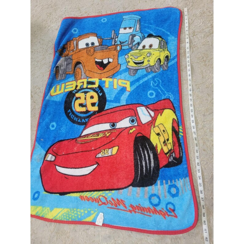Jeté en polaire Disney Pixar Cars Lightning McQueen Pit Crew 30 x 45 bleu image 5