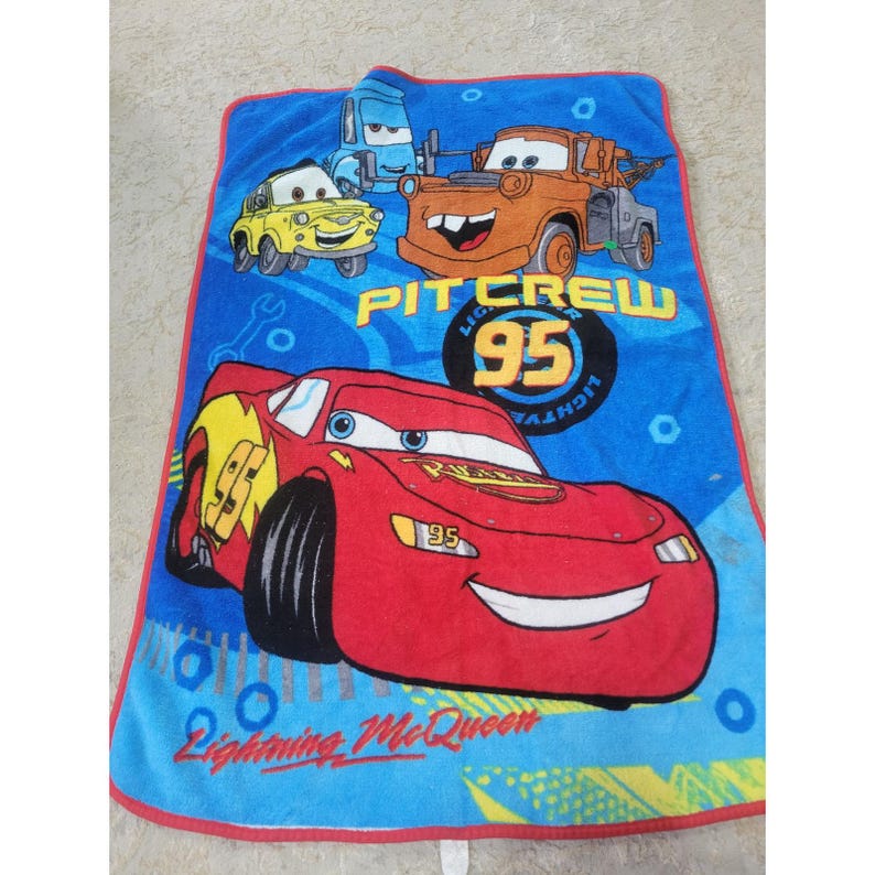 Jeté en polaire Disney Pixar Cars Lightning McQueen Pit Crew 30 x 45 bleu image 2
