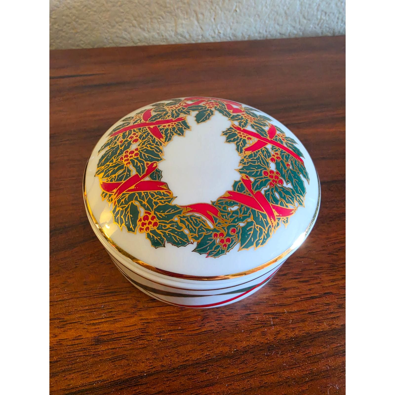 Tiffanys and Co Porcelain Boxes - Etsy - Page 2