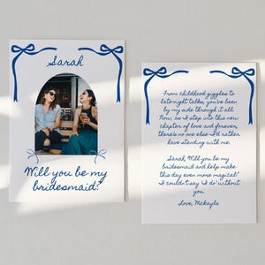 Cartão de proposta para madrinha de casamento, você será minha madrinha, cartão com foto, laço coquete, proposta de madrinha azul, modelo Canva, cartão de madrinha para impressão