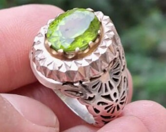Natural Peridot Ring - Real Green Peridot Stone - Genuine Perot Color Stone - Sterling Silver 925