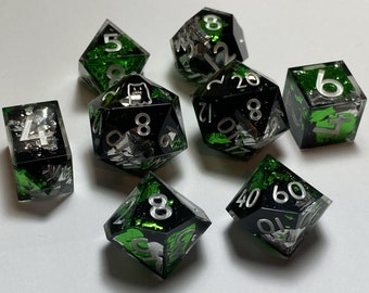 Verdant Vanguard - 8 piece handmade TTRPG dice set