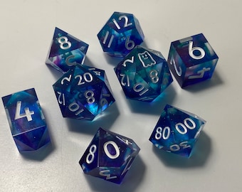 Northern Lights - 8 piece handmade TTRPG dice set